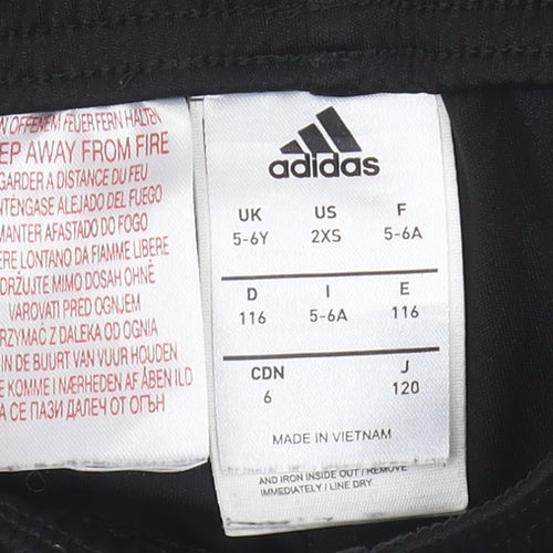 Adidas Boys Black Athletic Shorts 5-6 Years Football Sports Wear