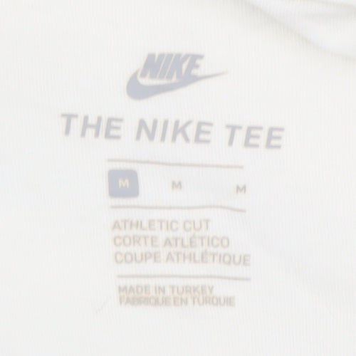 Nike Men’s White Air Max Graphic T-Shirt - Medium