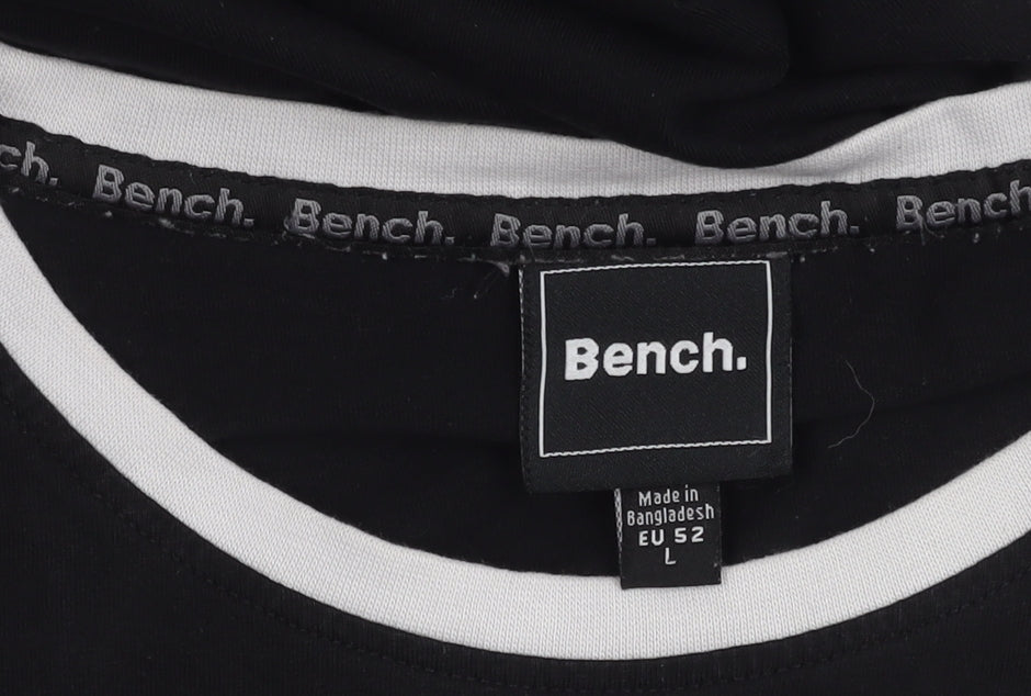 Bench Black Graphic T-shirt Size L