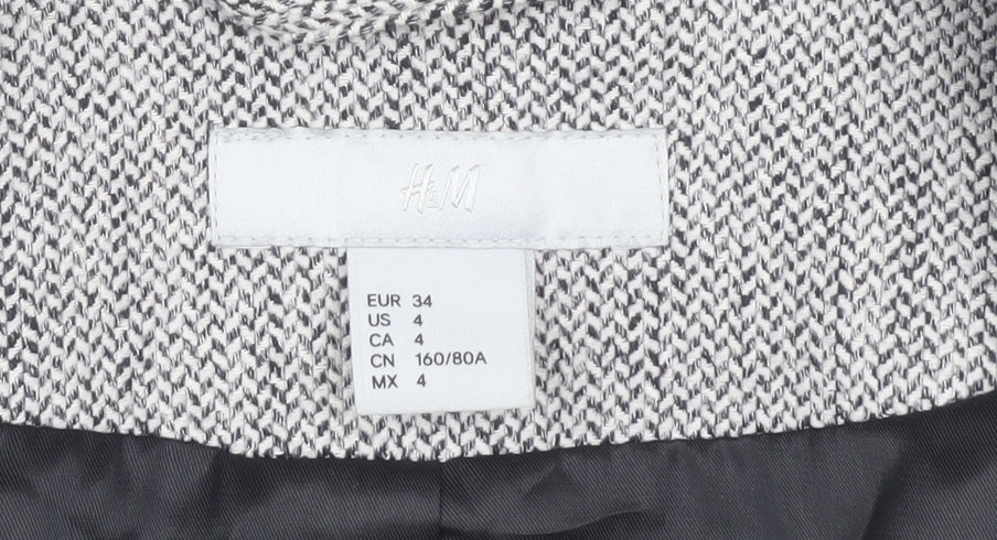 H&M Grey Blazer Women’s Size 6 Regular Fit Casual