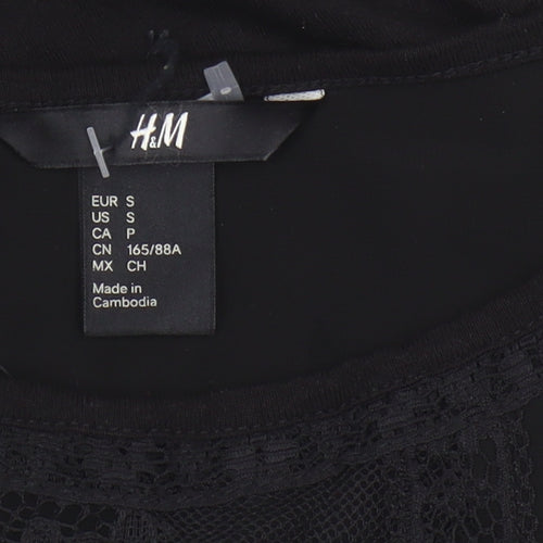 H&M Women's Black Lace Accent Short Sleeve T-Shirt