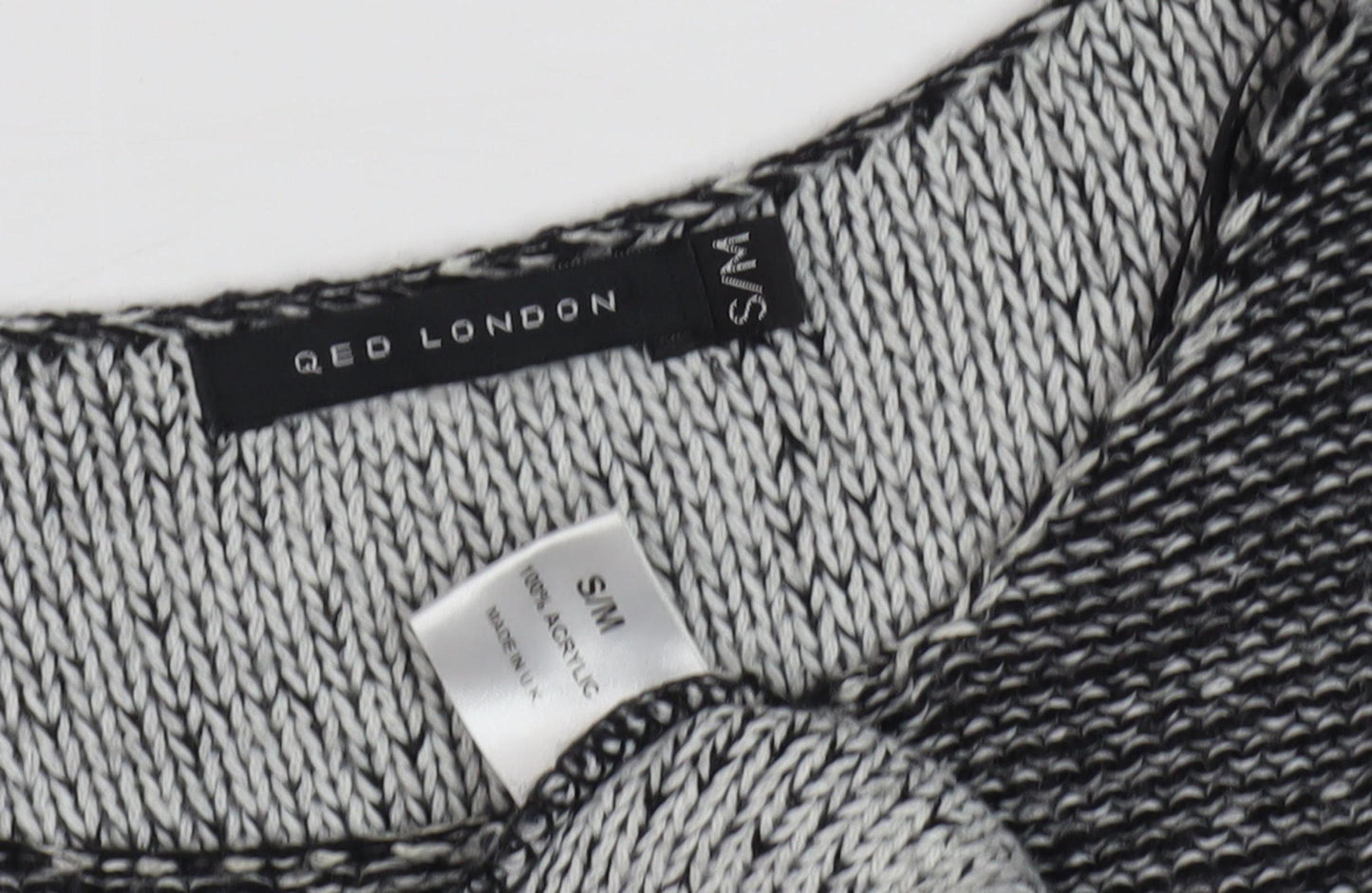 QED London Women's Grey Owl Knit Jumper S