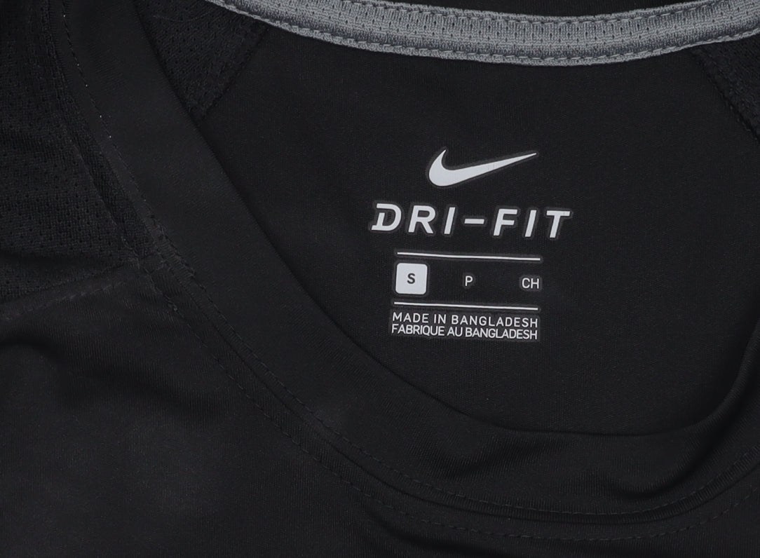 Nike Men's Black Dri-FIT T-Shirt Size S