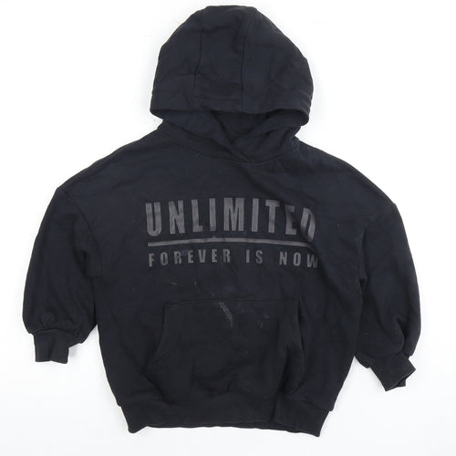 Boys Black Pullover Hoodie 5 Years - Hooded Graphic Print