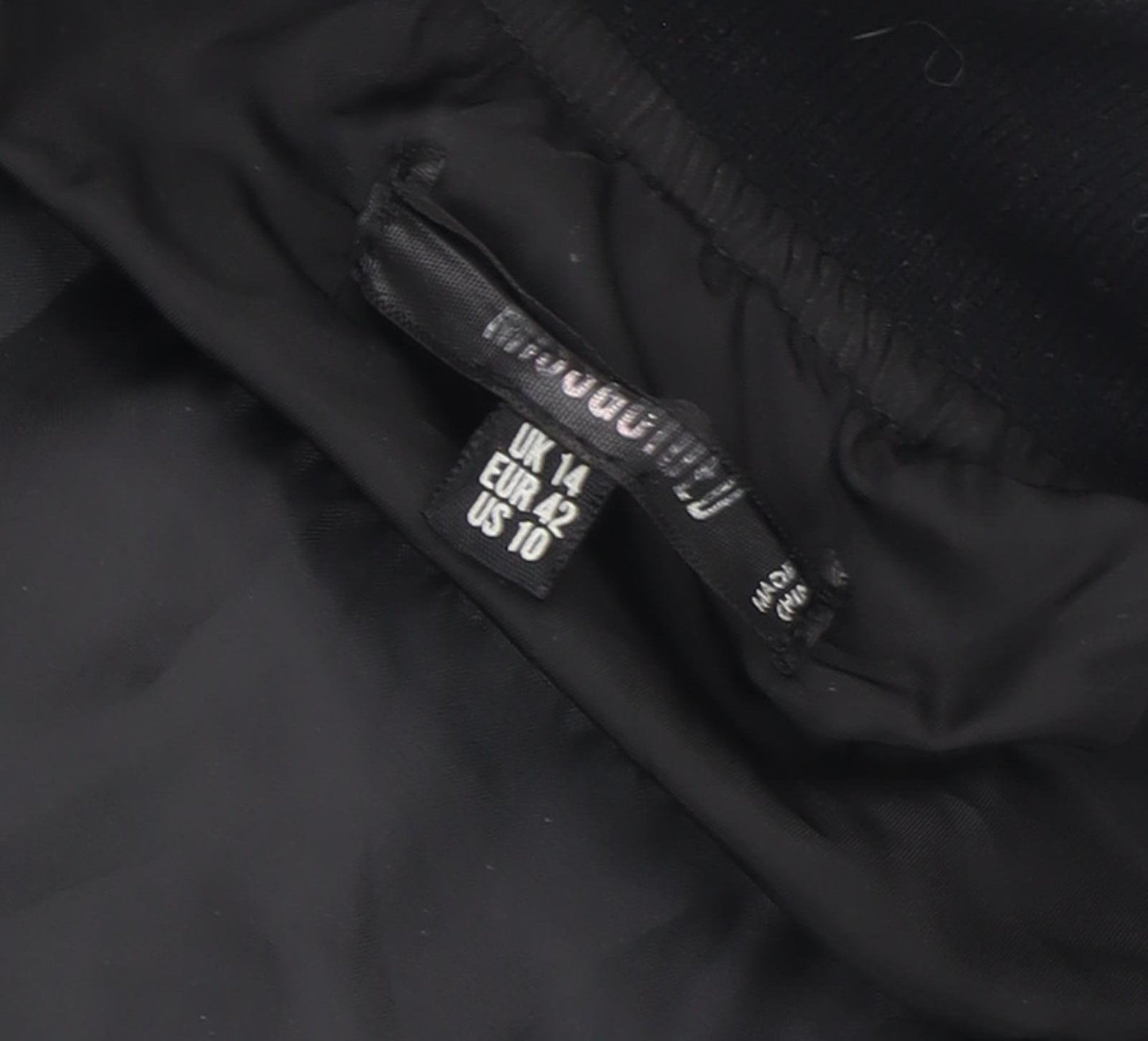 Missguided Women's Black Puffer Jacket Size 14