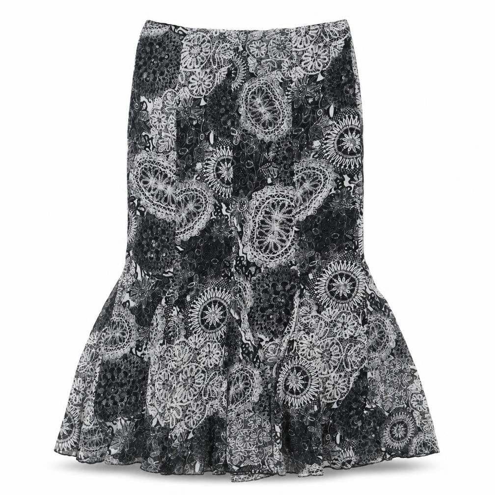 Front view of Soon Women’s Black Skirt, size UK 12, Polyester