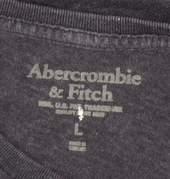 Abercrombie & Fitch Men's Grey Crew Neck T-Shirt, L