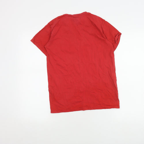 Gildan Red Band T-Shirt, Size S, Graphic Print