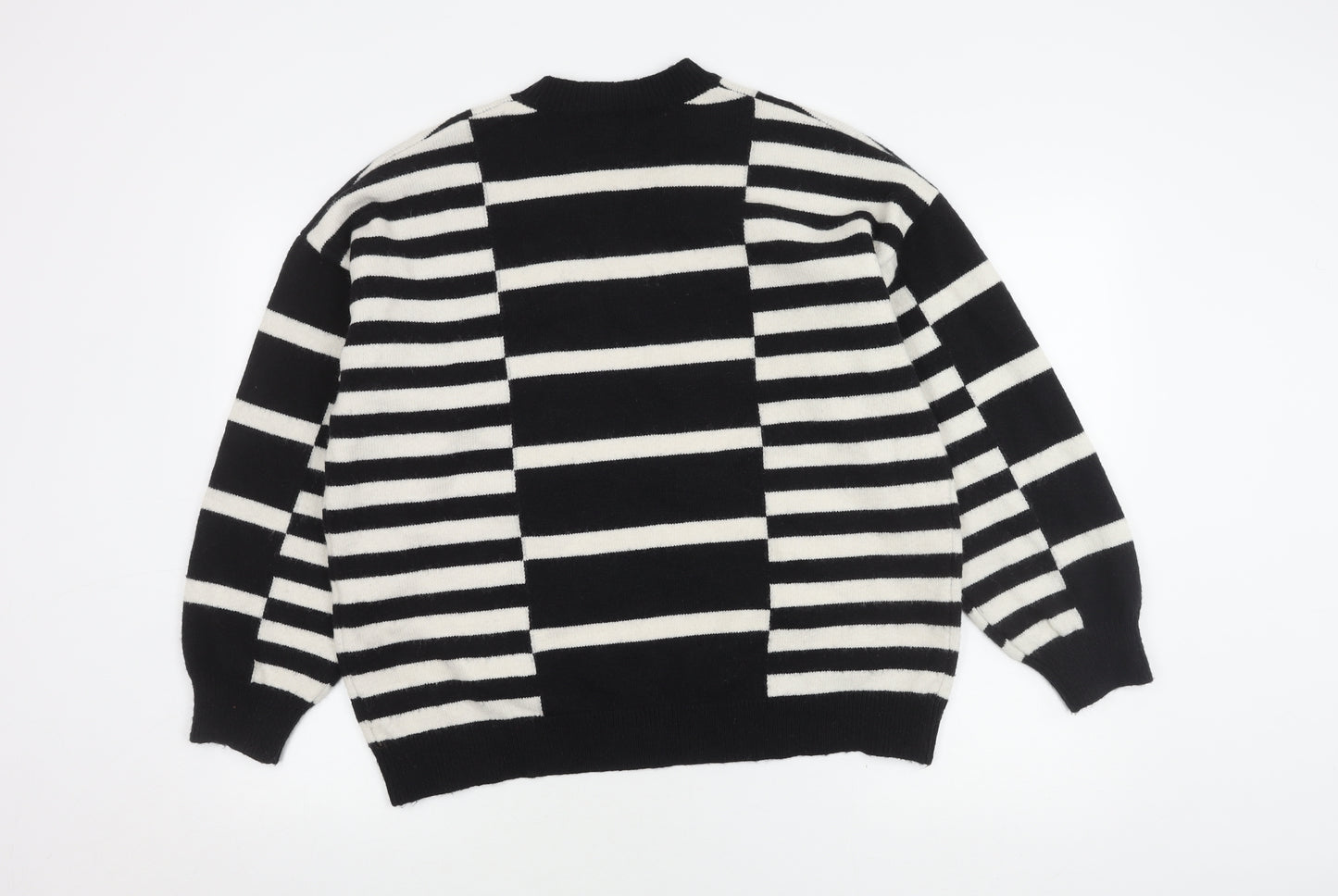 Boohoo Women's Black Striped Pullover Jumper M