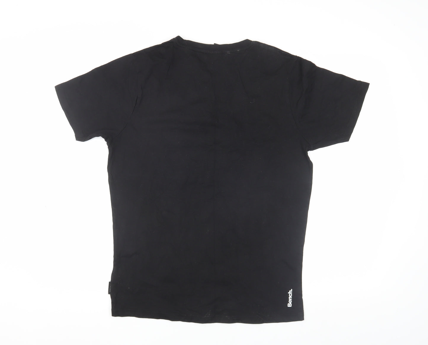 Bench Graphic T-shirt Size M