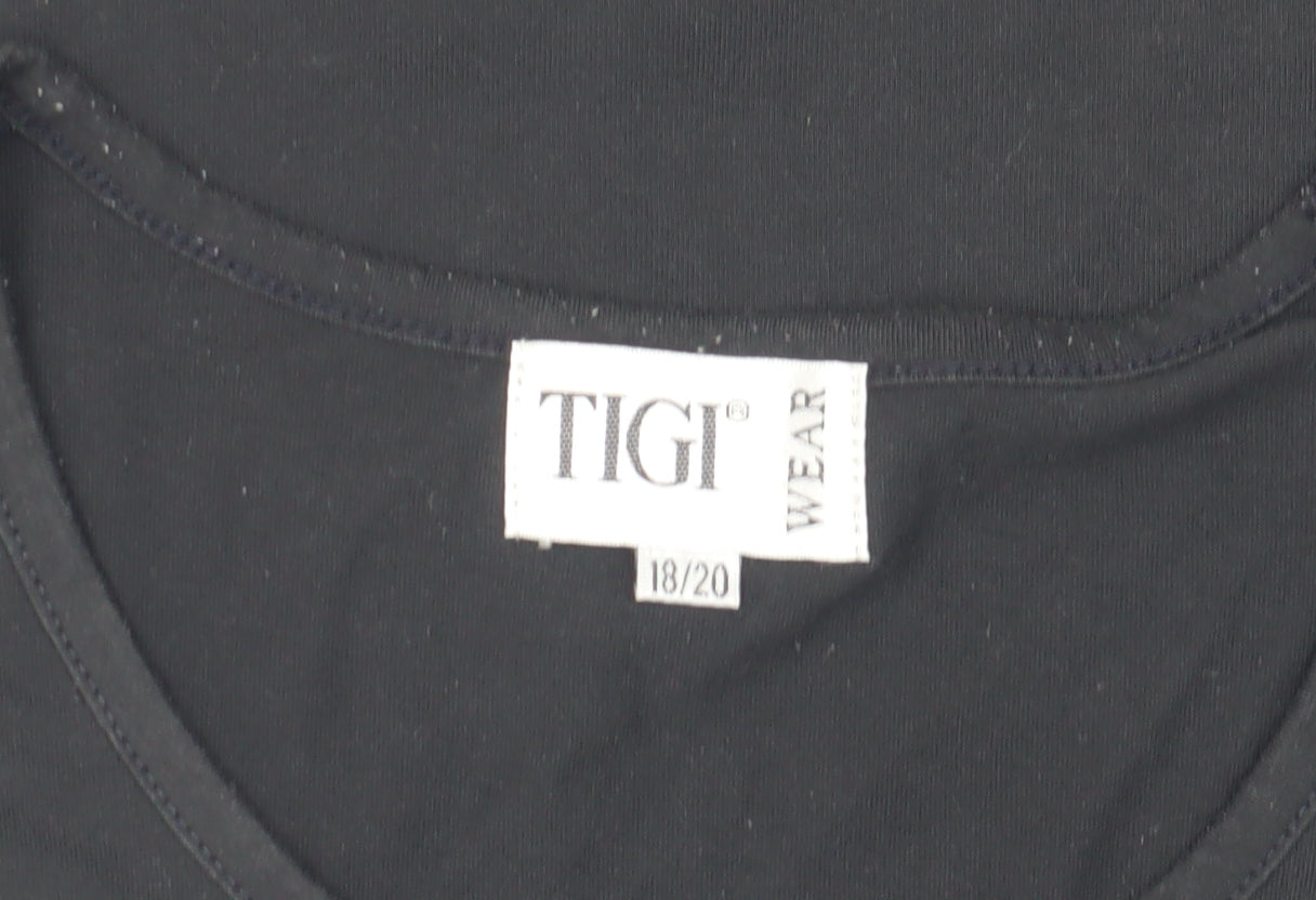TIGI Wear Women's Black Floral Embroidered T-Shirt Size 18