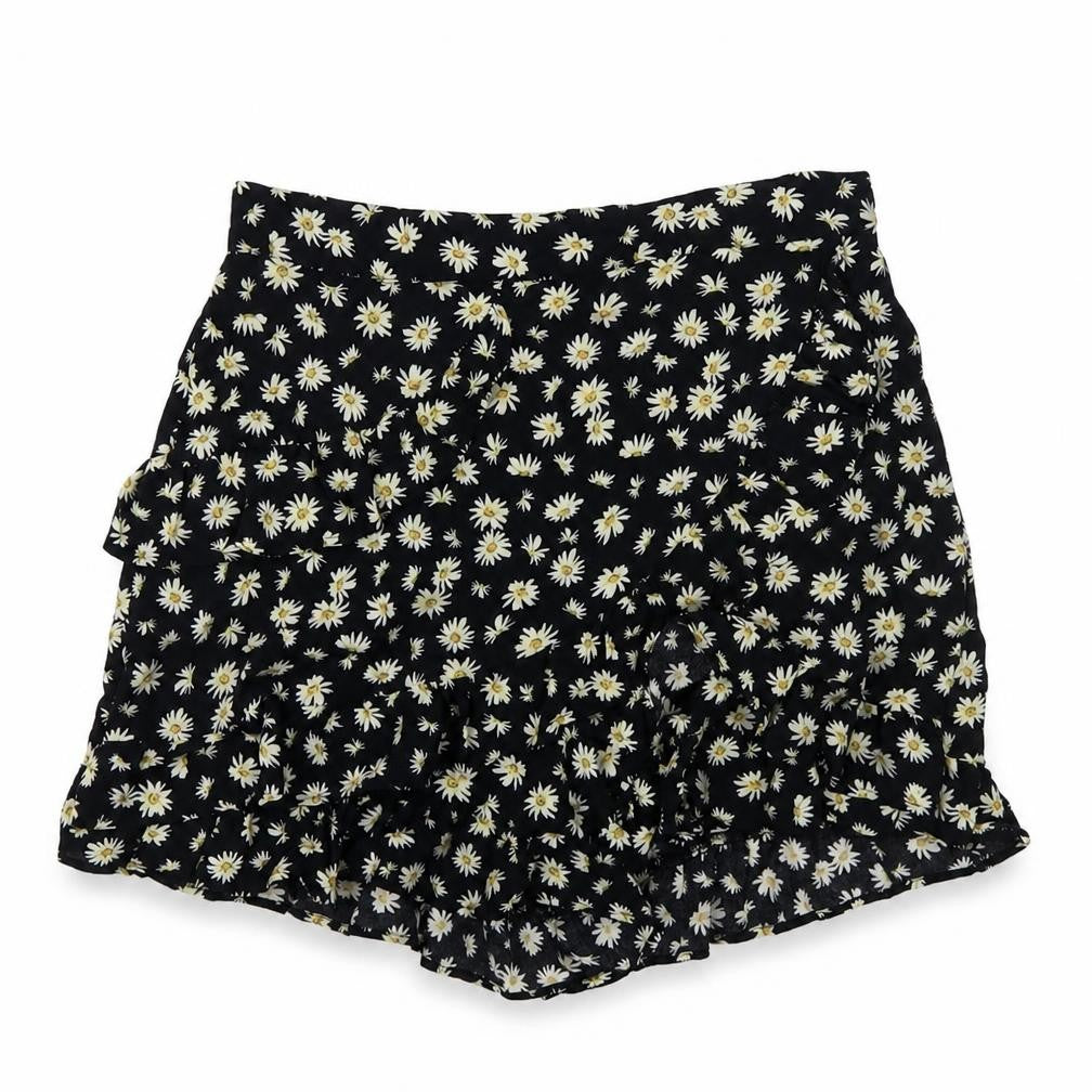 Front view of Zara Women's Black Floral Shorts M