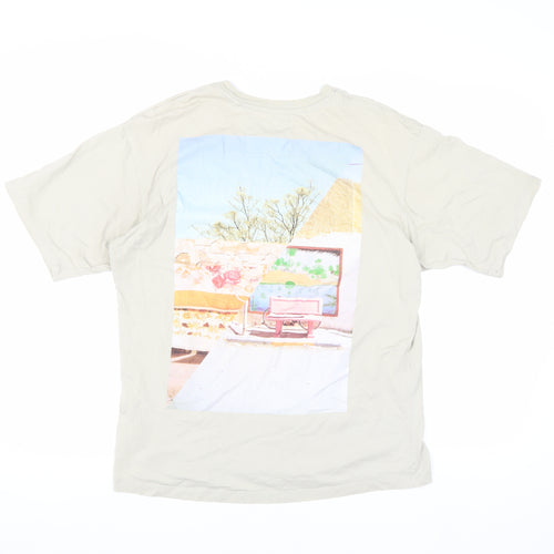 Pull & Bear Men Beige Graphic Print T-Shirt - S