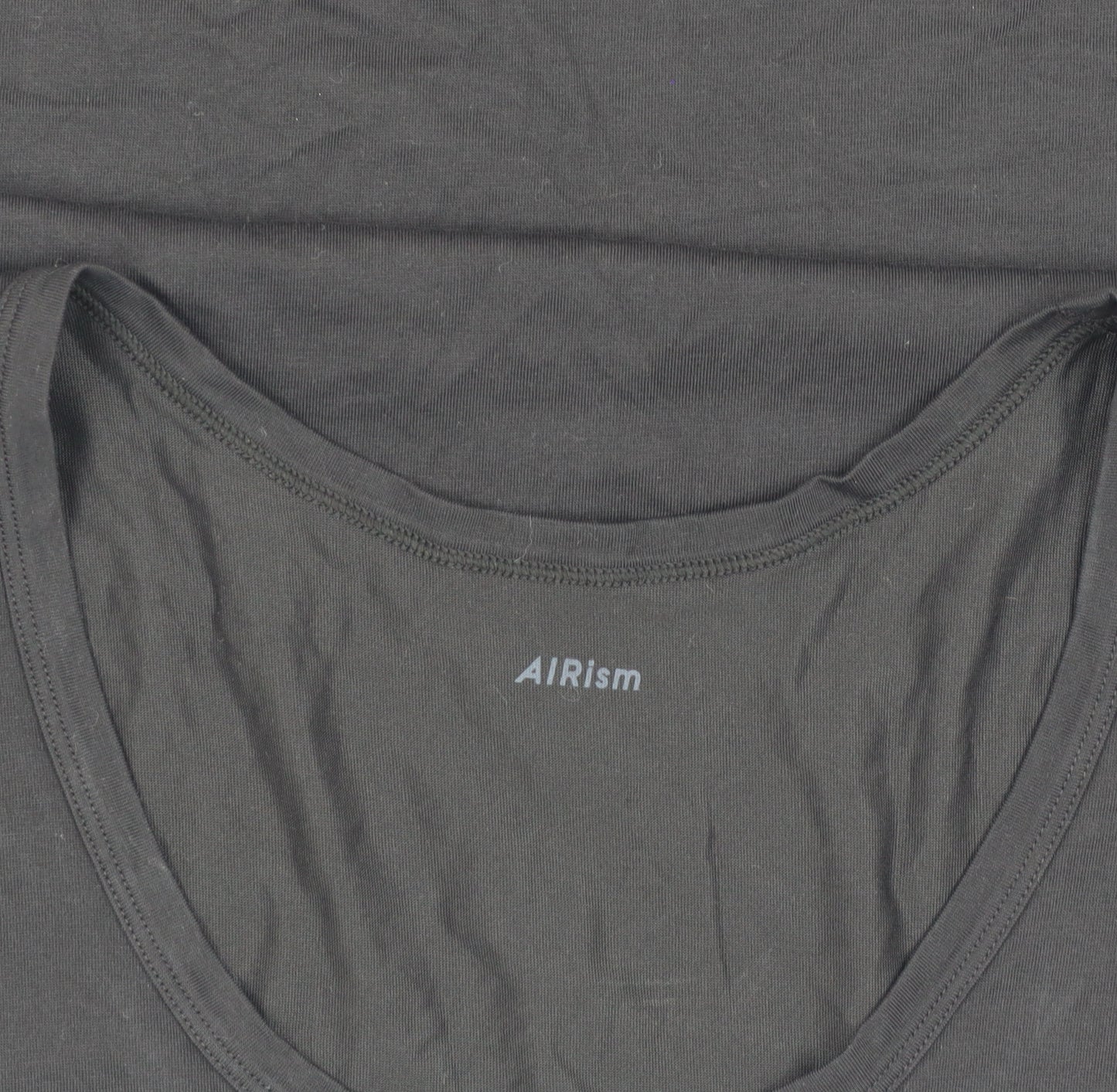 AIRism Men's Black Tank Top, Medium, Gym & Yoga Essential