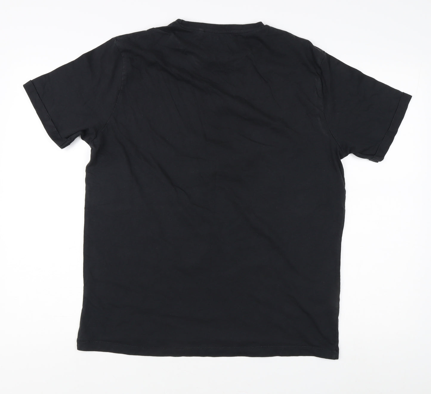 Coca-Cola Men's Black Christmas T-Shirt - Large