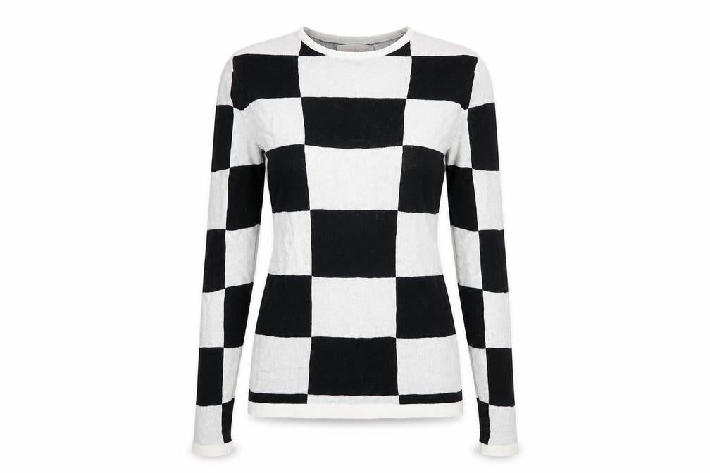 Front view of Gianni Feraud Women's Black Check jumper, size 10