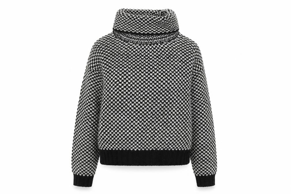 Front view of New Look Women's Black Cowl Neck Pullover M