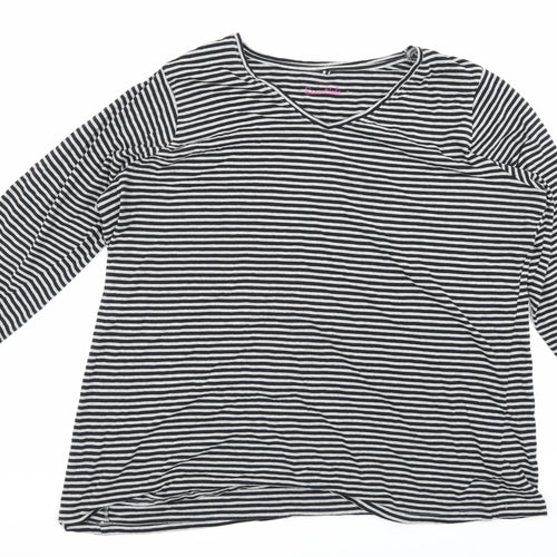 Yours Women's Black Striped Plus V-Neck T-Shirt