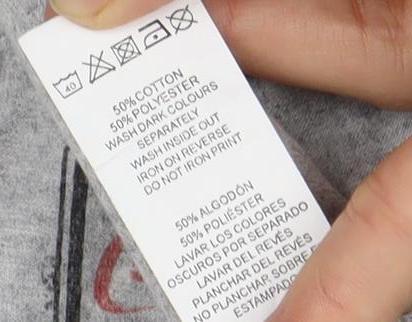 Coca-Cola Grey Santa T-Shirt, Size 4, Graphic Design