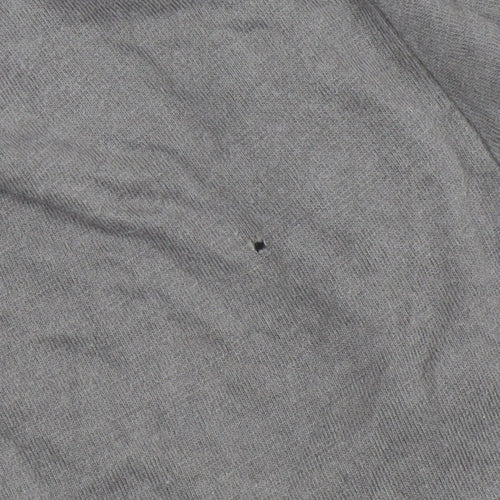 Gap Women's Grey Short Sleeve Scoop Neck T-Shirt, S