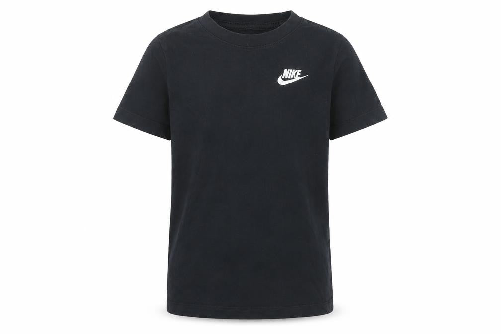Front view of Nike boys’ black t-shirt s logo crew neck basic