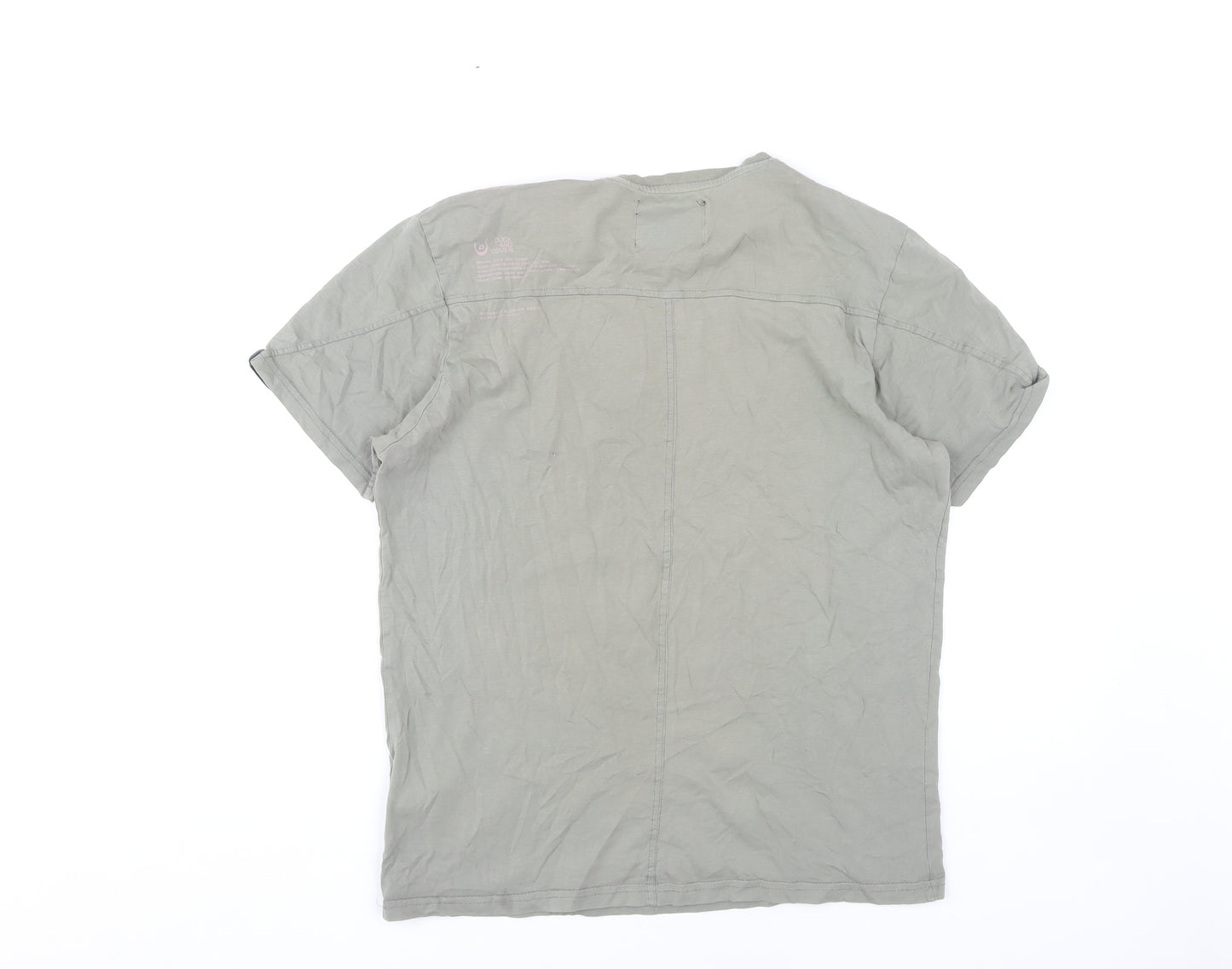 Duck and Cover Unisex Green T-Shirt, Size L, Crew Neck