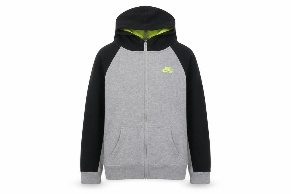 Front view of Nike boys’ grey xl full zip hoodie with logo