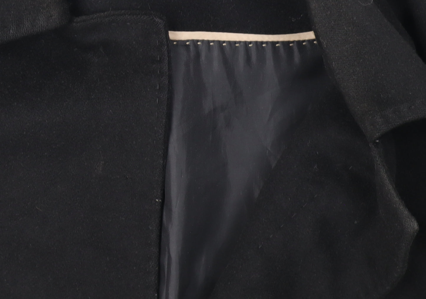 Donar Menswear Black Wool Yak Mid-Length Coat 22