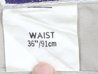 Fred Perry Unisex Beige Cargo Shorts Size 36