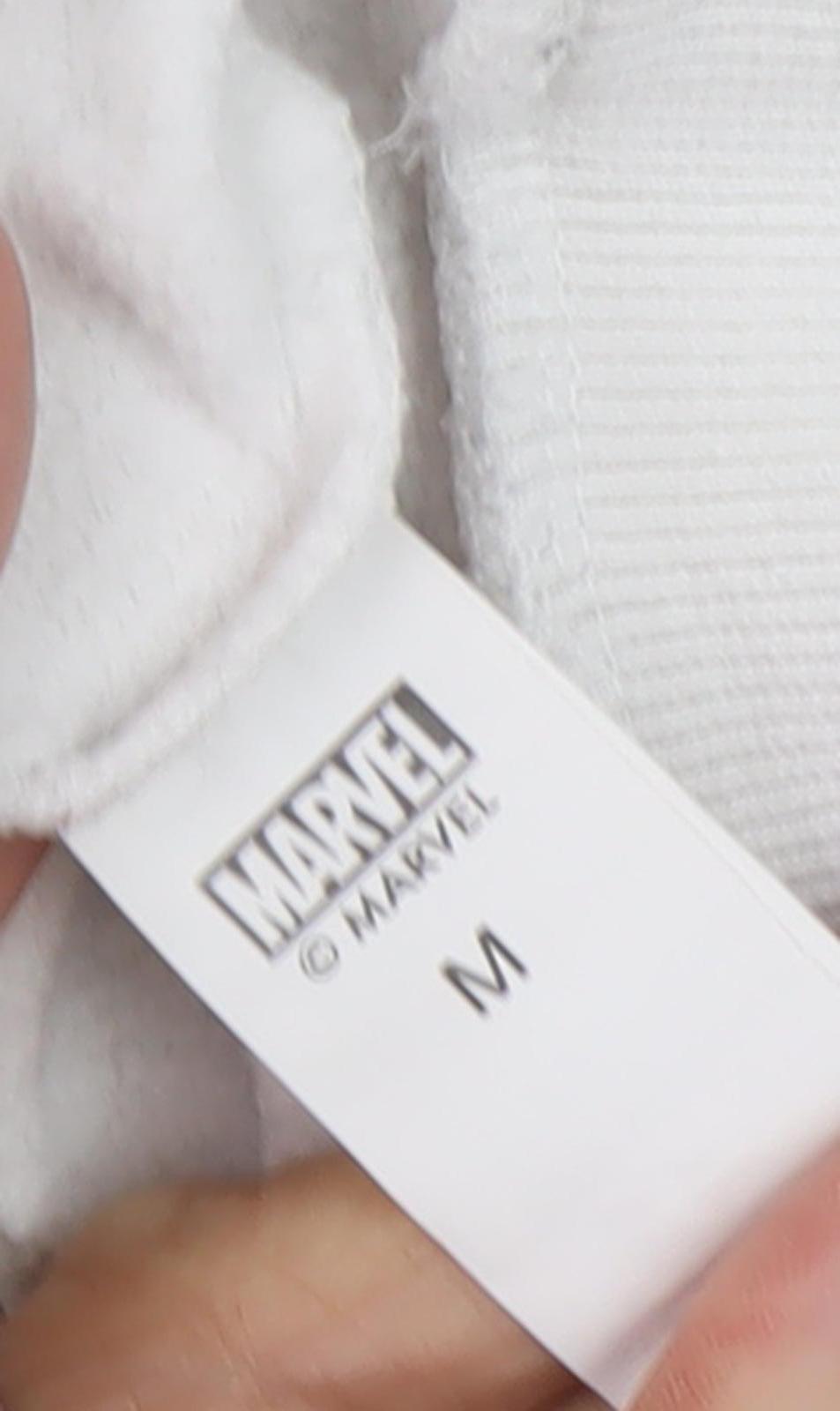 Marvel Men's White Anime Hoodie M Pullover with Logo