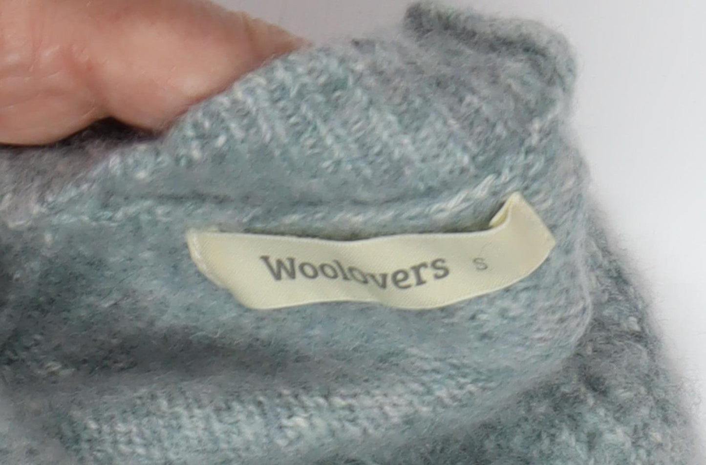 Woolovers Women's Blue Cable-Knit Jumper S