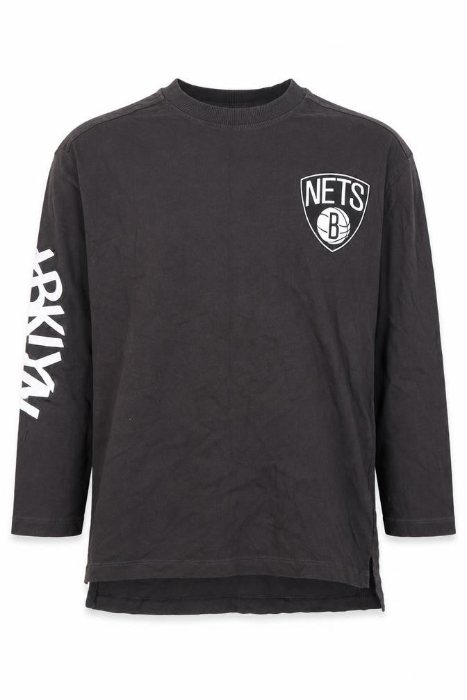 Front view of Zara boys’ black brooklyn nets long sleeve t-shirt 9 years