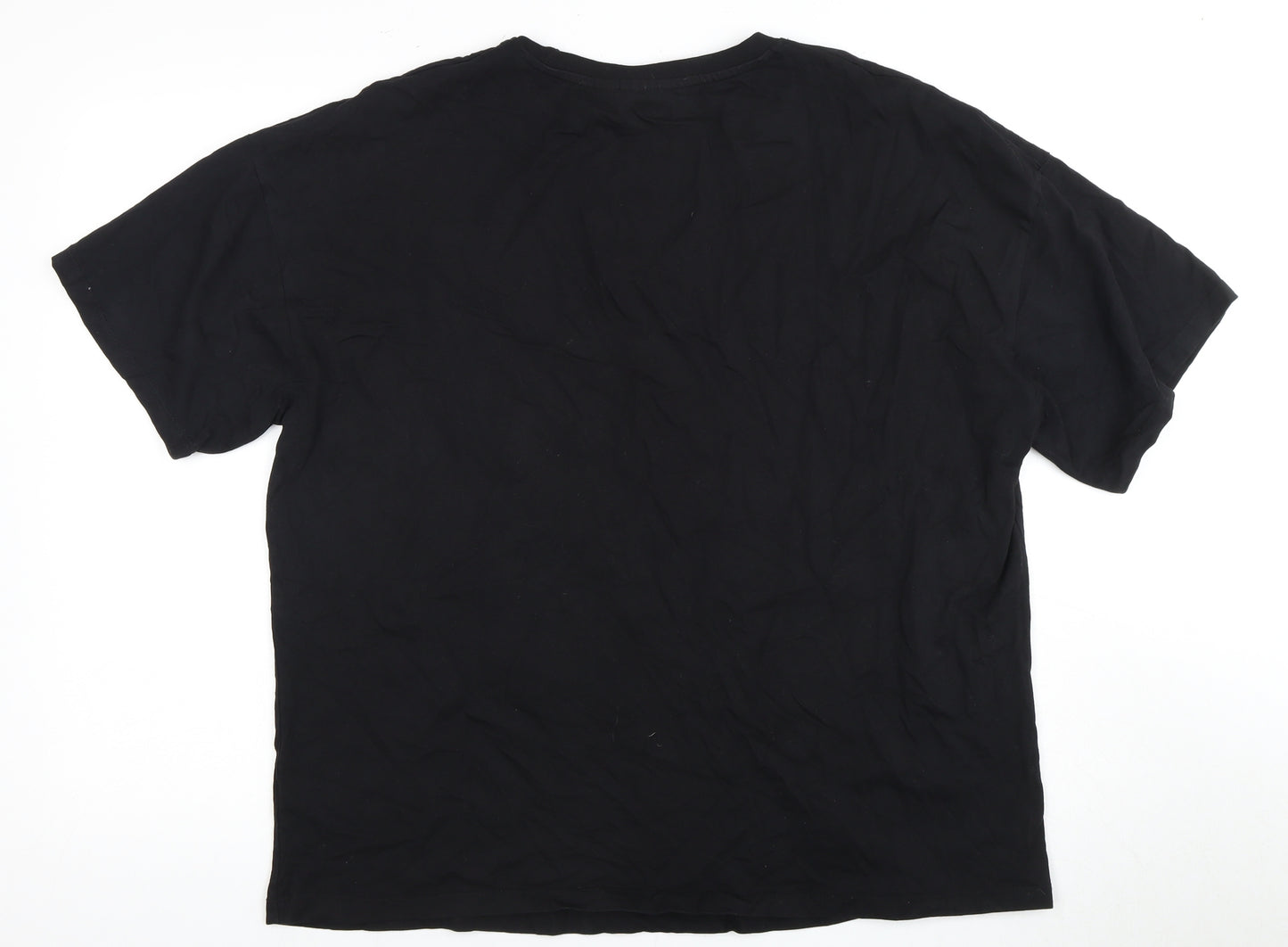 PiPapro Black Anime Print T-Shirt Size L Men