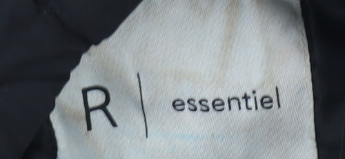 R essentiel Women's Black Puffer Jacket Size 10