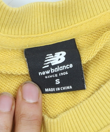 New Balance Men's Yellow Pullover Sweatshirt S