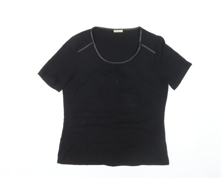 Planet Women's Black M Scoop Neck T-Shirt Casual