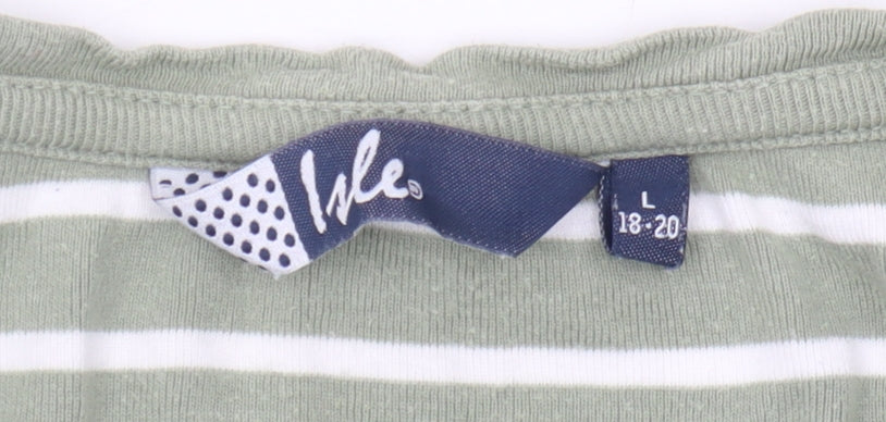 Isle Women's Green Striped T-Shirt - Size L