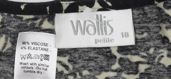 Wallis Women's Black Floral Petite Wrap Blouse - Size 18