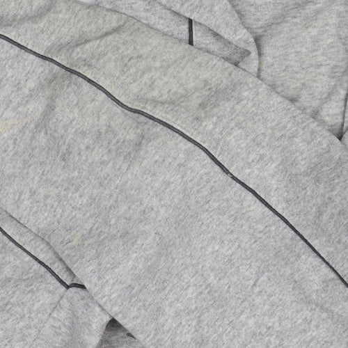 Umbro Men's Grey Sweatshirt M with Logo Accent