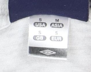 Umbro Men's White V-Neck T-Shirt S