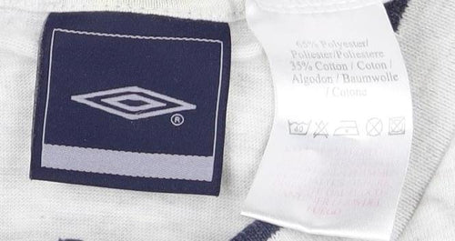 Umbro Men's White V-Neck T-Shirt S