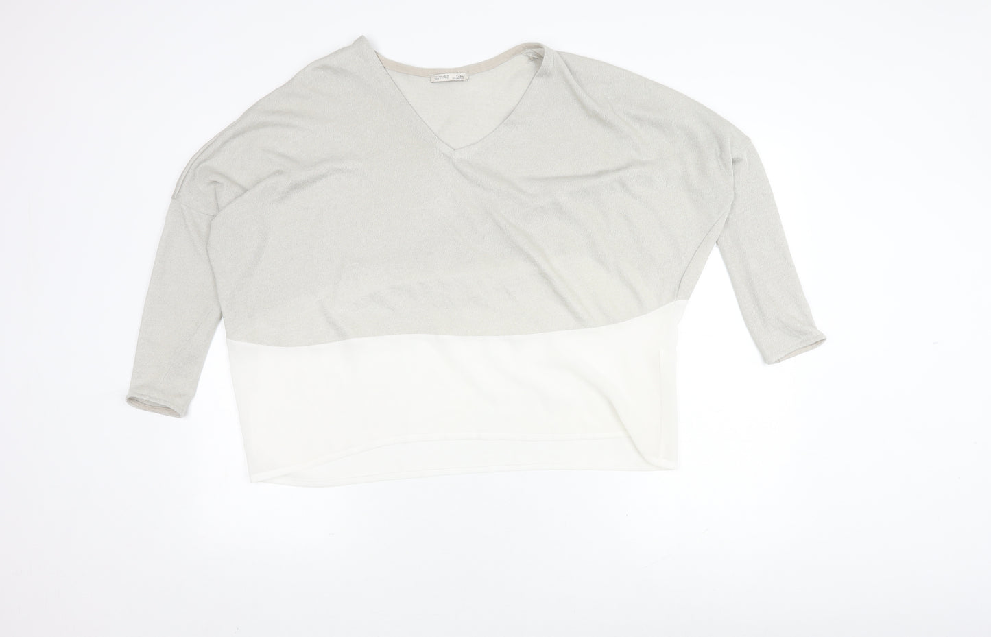 Zara Women's Grey/White V-Neck Top Size L