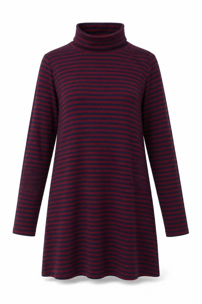 Front view of Gap Women's Blue Striped Tunic in Small Petite