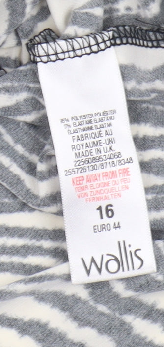 Wallis Women's Black Beaded Animal Print Blouse Size 16