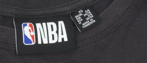 NBA Unisex Black XS Bulls Graphic T-Shirt, Relaxed Fit