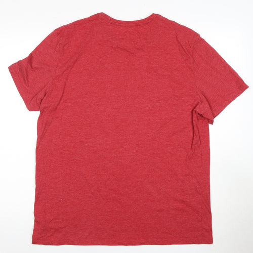 Coca-Cola Men's Red Graphic Christmas T-Shirt XL