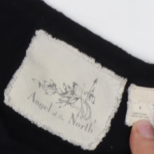 Angel of the North Black Women's Small Jumper