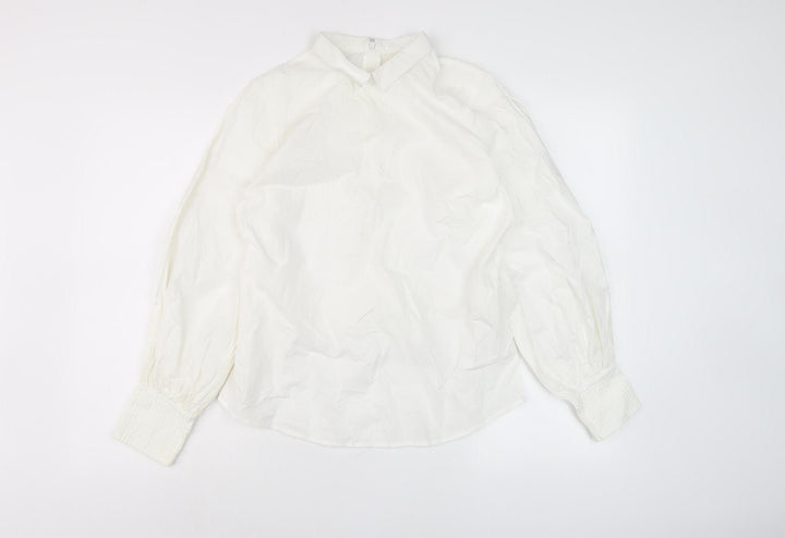 Reserved Women's White Collared Blouse Size 8