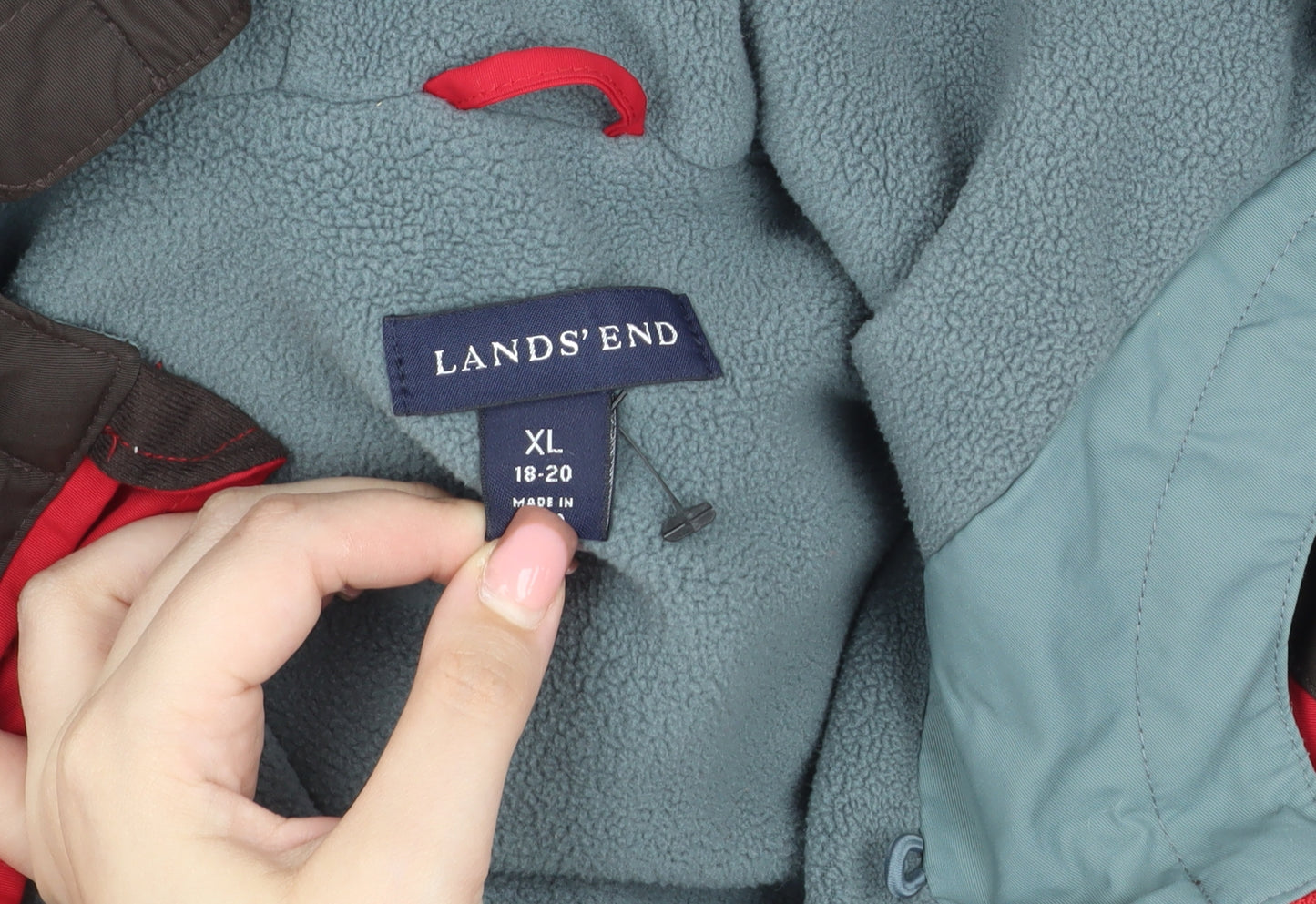 Lands' End Men's Red Hooded Puffer Jacket XL