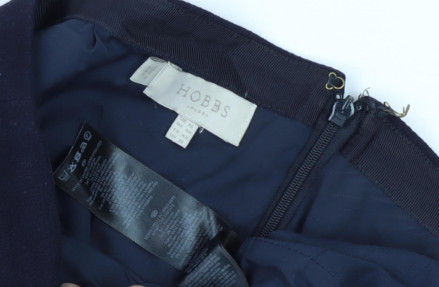 Hobbs Women's Black Pencil Skirt Size 12 - Elegant Formal Wear